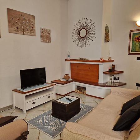 Sa Prenda Apartment Нуоро Екстериор снимка