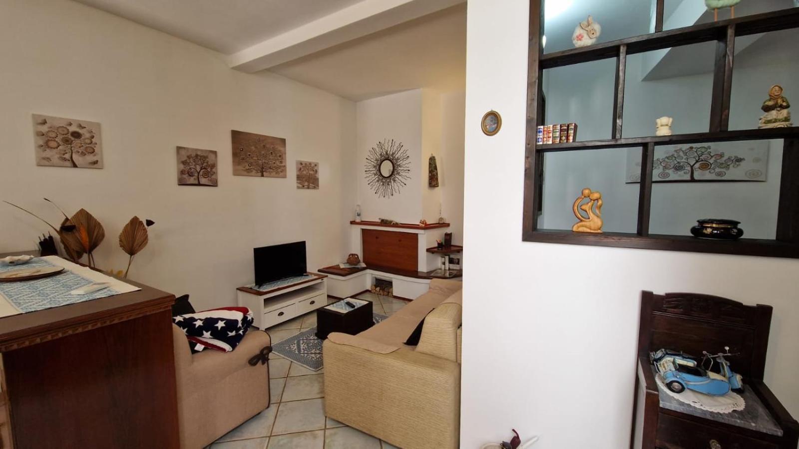 Sa Prenda Apartment Нуоро Екстериор снимка